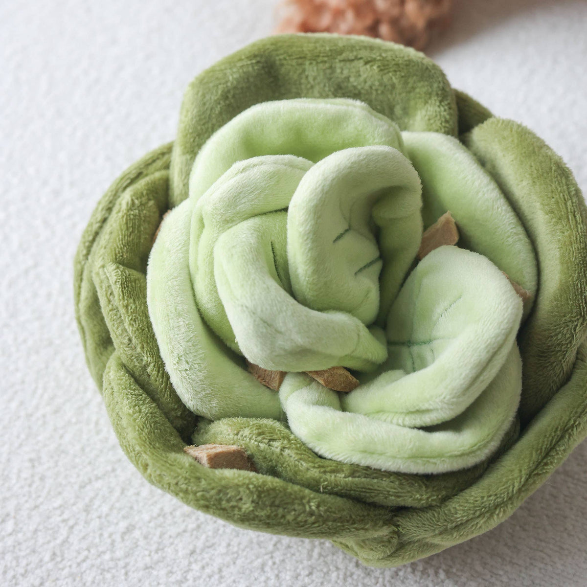 Chou | Cabbage Nosework Toy